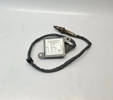 Mercedes-Benz Vito Viano W447 Lambda probe sensor A0009059703