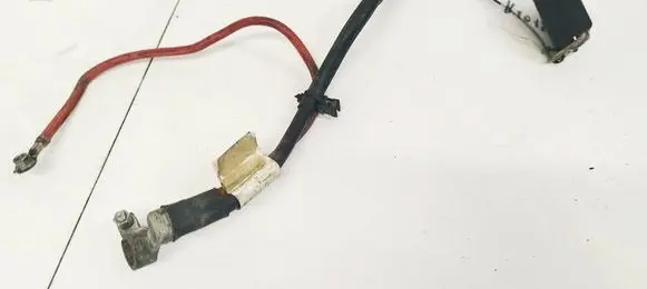 Positive cable (battery)