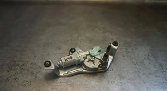 Mitsubishi Outlander Rear window wiper motor