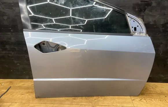 Honda Civic Front door
