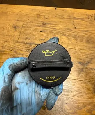 Hyundai Tucson TL Oil filler cap CPD120 PA66FF30