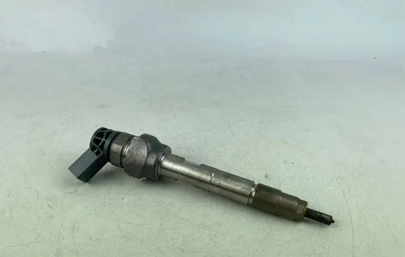 Mini One - Cooper F56 F55 Fuel injector 8514148