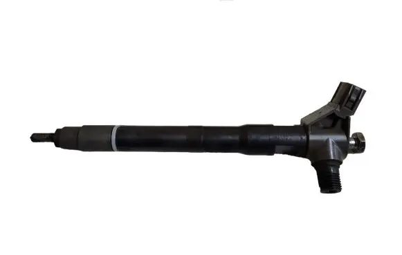 Mazda 6 Fuel injector SH0113H50