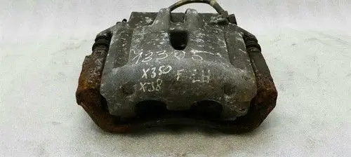 Jaguar XJ X350 Front brake caliper C2C12070