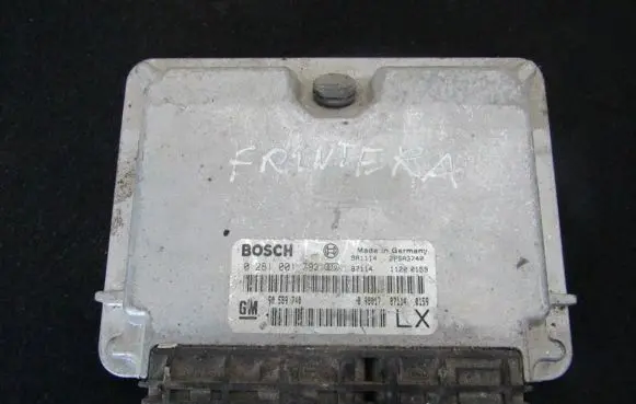Opel Frontera B Engine control unit/module 90589740 0281001793