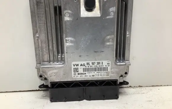 Skoda Octavia Mk3 (5E) Engine control unit/module 04L907309R 0281031066