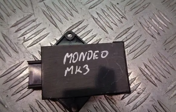 Ford Mondeo Mk III Adblue control unit 3S7T-3F856-AB