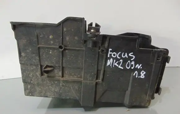 Ford Focus Battery box tray 