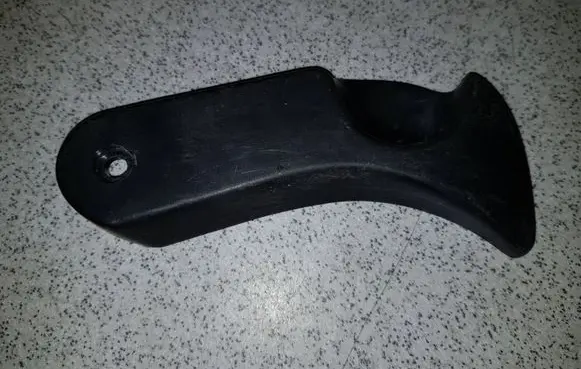 BMW 5 E39 Engine bonnet (hood) release handle 8226621