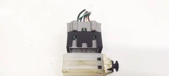 Jeep Grand Cherokee (WK) Brake pedal sensor switch