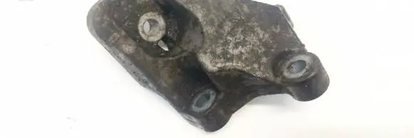 Volvo XC90 Engine mounting bracket 08649262 3340