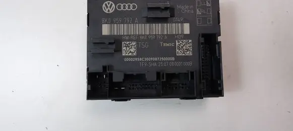 Audi A5 8T 8F Door control unit/module 8K0959792A