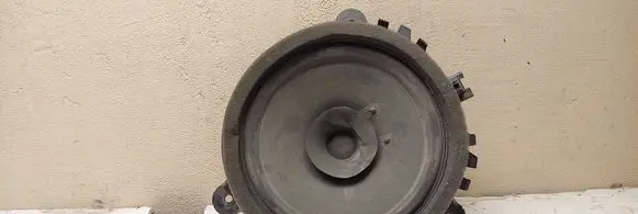 Volvo V50 Front door speaker 30657444 M5XUG 07W27