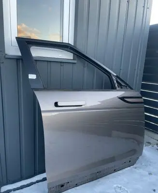 Land Rover Evoque II Front door
