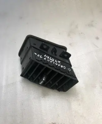 Opel Grandland X Dash center air vent grill YP00062977