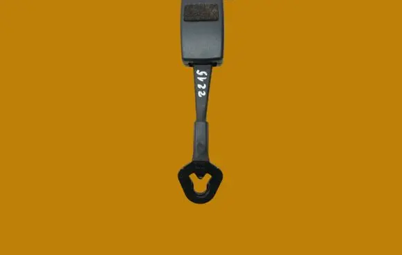 Audi A4 S4 B7 8E 8H Front seatbelt buckle 8E0857755C