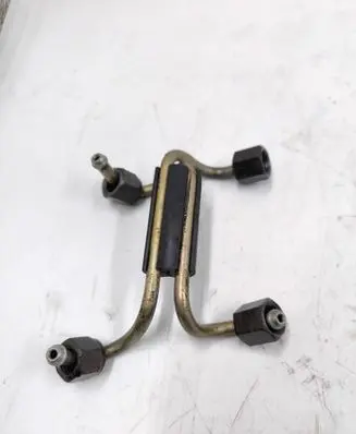 BMW X5 E53 Fuel injector supply line/pipe 