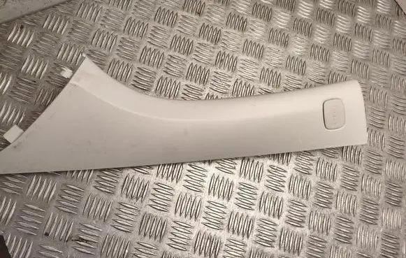 Smart ForFour II W453 (A) pillar trim A4536985700