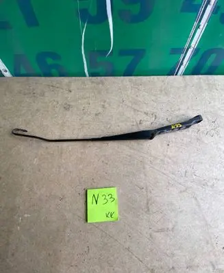 Volkswagen Polo III 6N 6N2 6NF Front wiper blade arm 0179961N9