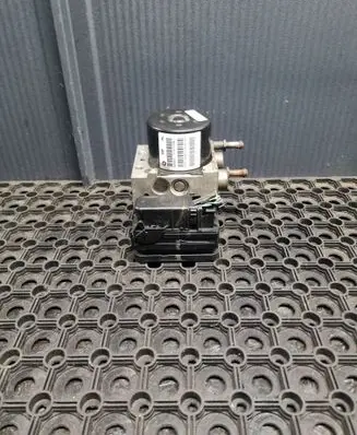 Chrysler Grand Voyager V ABS Pump P04721601AI 25021208004