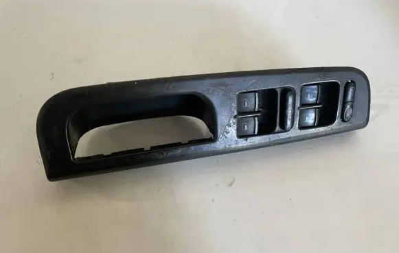 Skoda Superb B5 (3U) Electric window control switch 1j4959857a 03755020
