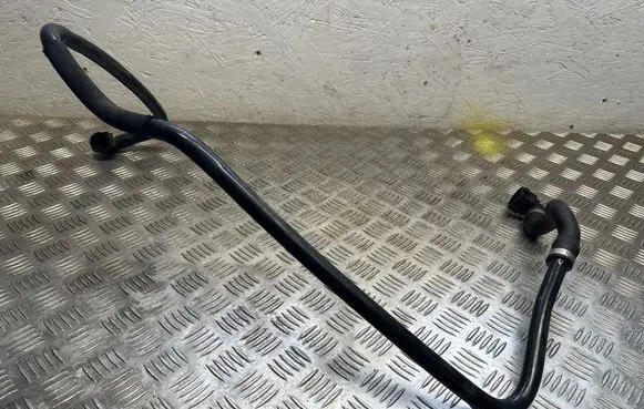Intercooler hose/pipe