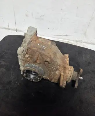 BMW 1 E81 E87 Rear differential 7598855 8911052519000005 EA630X307