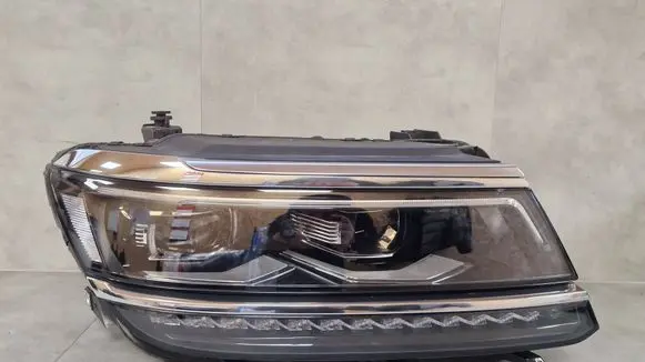 Volkswagen Tiguan Headlight/headlamp 5NB941082A 030110123600