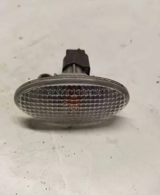 Mazda 2 Front fender indicator light 72640