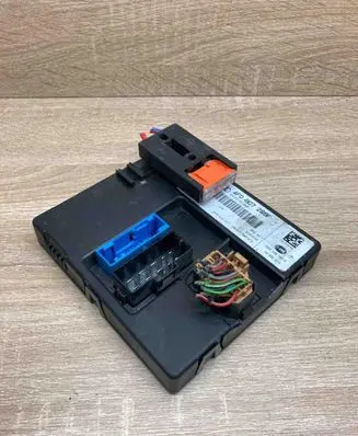 Audi A6 S6 C6 4F Comfort/convenience module 4F0907289F 4F0910289F