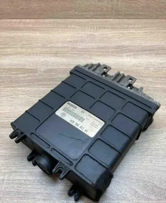 Volkswagen PASSAT B4 Engine control unit/module ECU 028906021AK 0281001312 Used