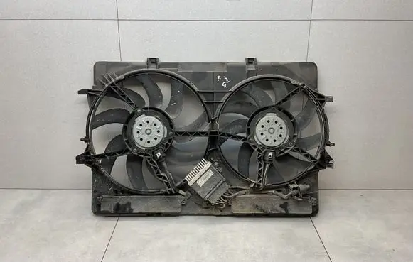 Audi Q3 8U Electric radiator cooling fan 8K0121003AG