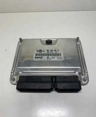 Volkswagen PASSAT B5.5 Engine control unit/module 3B1907401B 28SA4843 0281010447