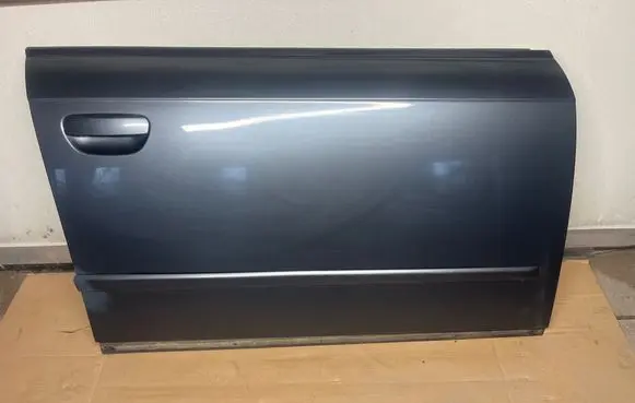 Audi A4 S4 B7 8E 8H Front door