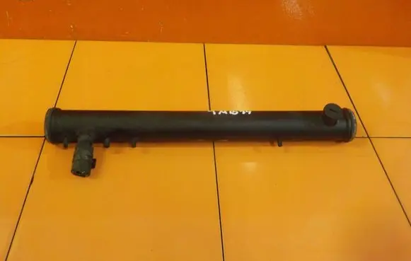 Audi A3 S3 8P Engine coolant pipe/hose 022121085 PRZEWOD