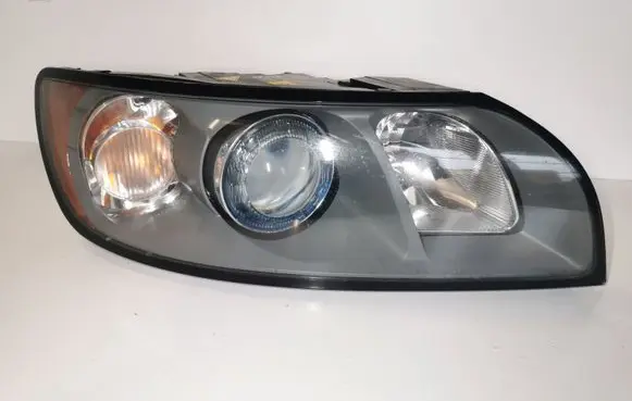 Volvo V50 Headlight/headlamp 306988890 0301198274