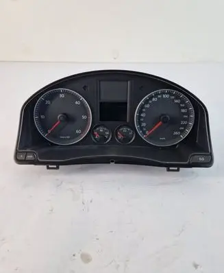 Speedometer (instrument cluster)
