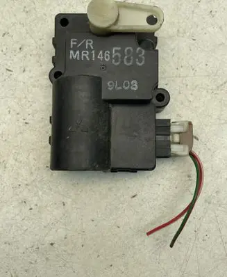 Volvo S40, V40 Air flap motor/actuator MR146583 9L08