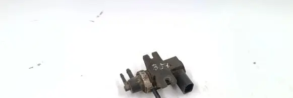 Volkswagen PASSAT B5.5 Turbo solenoid valve