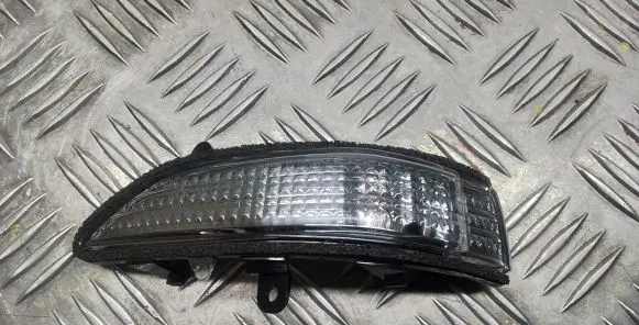 Subaru Impreza IV Mirror indicator light 