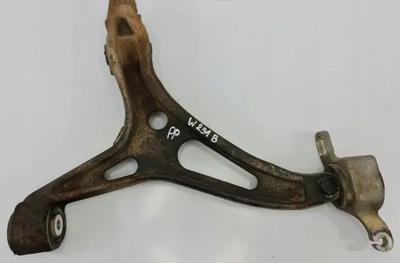 Mercedes-Benz R W251 Front lower control arm/wishbone