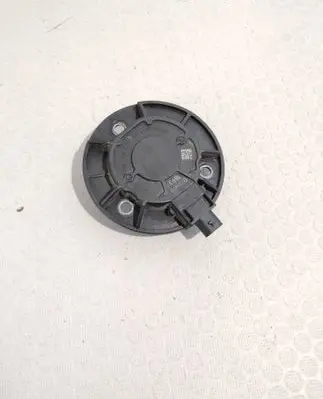 Skoda Octavia Mk2 (1Z) Camshaft vanos timing valve 06L109259D