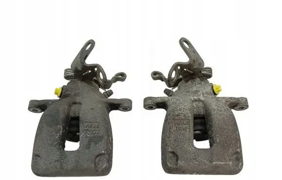 Skoda Superb B8 (3V) Front brake caliper