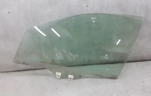 Honda Stream Front door window glass four-door