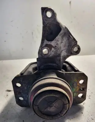 Peugeot 307 Engine mount bracket 9636845880 9636583980 9680715780