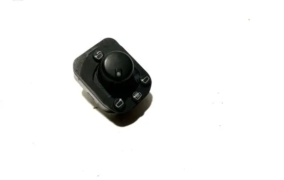 Audi Q7 4L Wing mirror switch 8E0959565A