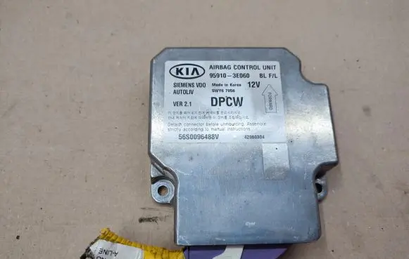 KIA Sorento Airbag control unit/module 959103E060