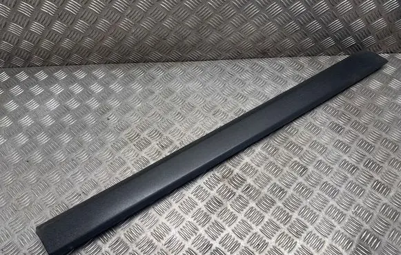 Volvo XC60 Front door trim (molding) 31294845