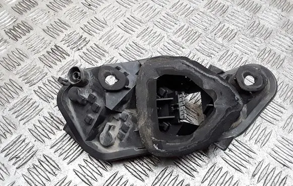 Opel Corsa C Tail light bulb cover holder 89037877a