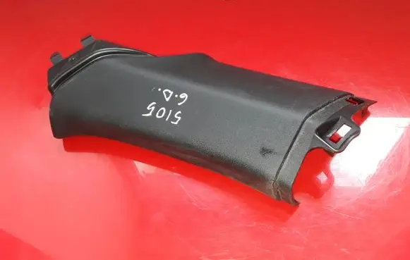 Volvo V40 (C) pillar trim 31305358